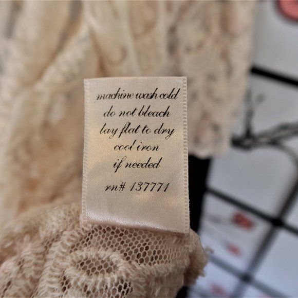 Blue Rain Cream Lacy Cardigan Size Large - Picture 8 of 14